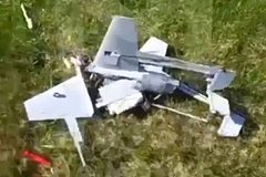 Под Петербургом неизвестный летательный аппарат упал на территорию частного дома