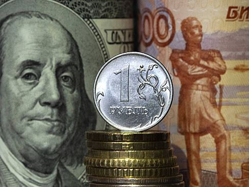 В Центробанке назвали причину укрепления рубля